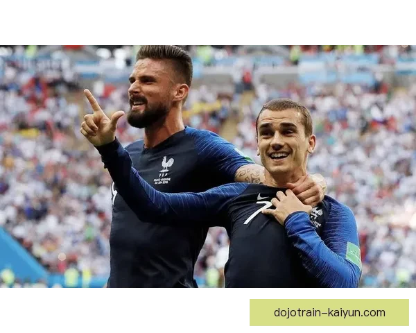 乌拉圭队攻防平衡状态稳定，备受关注的战术布局渐显成效